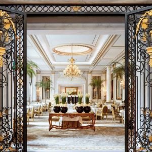 Four Seasons Hotel George V, Paris (France)